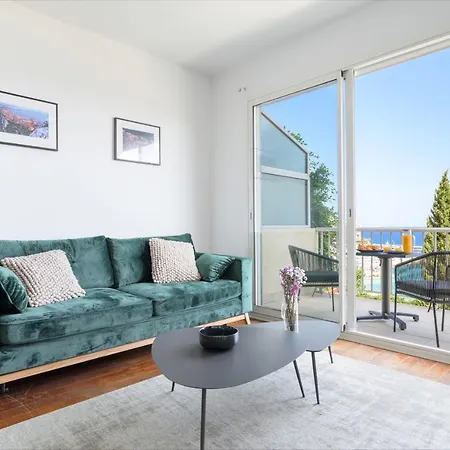 Proche Monaco, Vue Et Acces A La Apartmán Saint-Antoine (Alpes-Maritimes)
