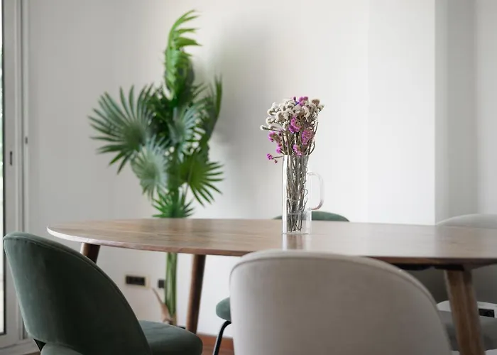 Proche Monaco, Vue Et Acces A La