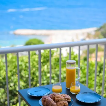 Appartement Proche Monaco, Vue Et Acces A La *