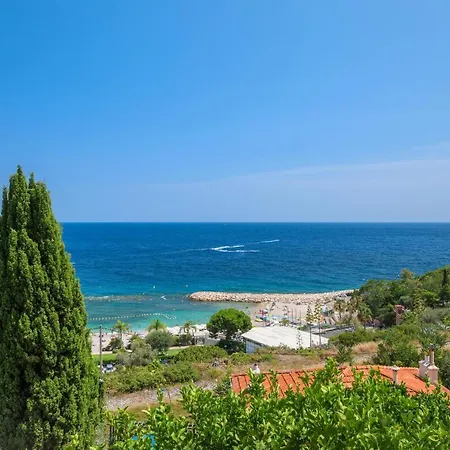 Appartement Proche Monaco, Vue Et Acces A La *